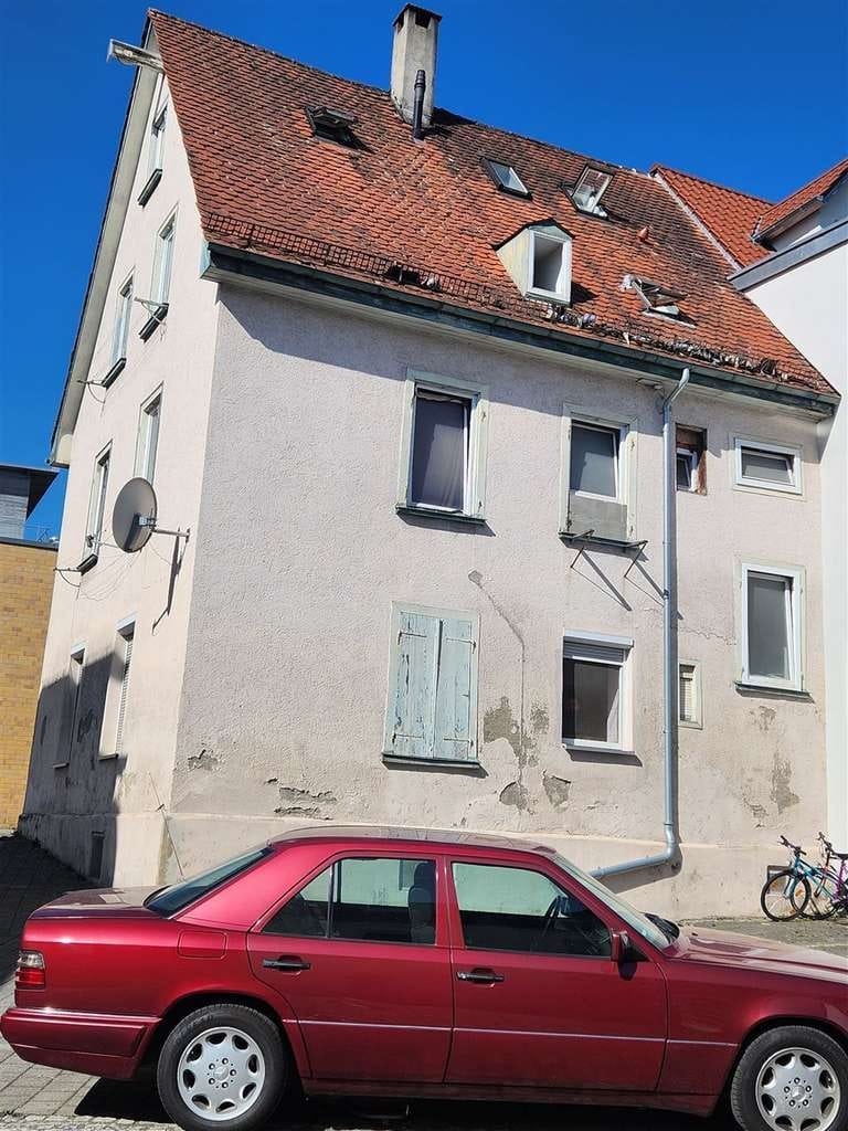 Immobilie in Biberach an der Riß - 3 Stockwerke, opulenter Wohnraum in Top-Lage von BC - Bild 1