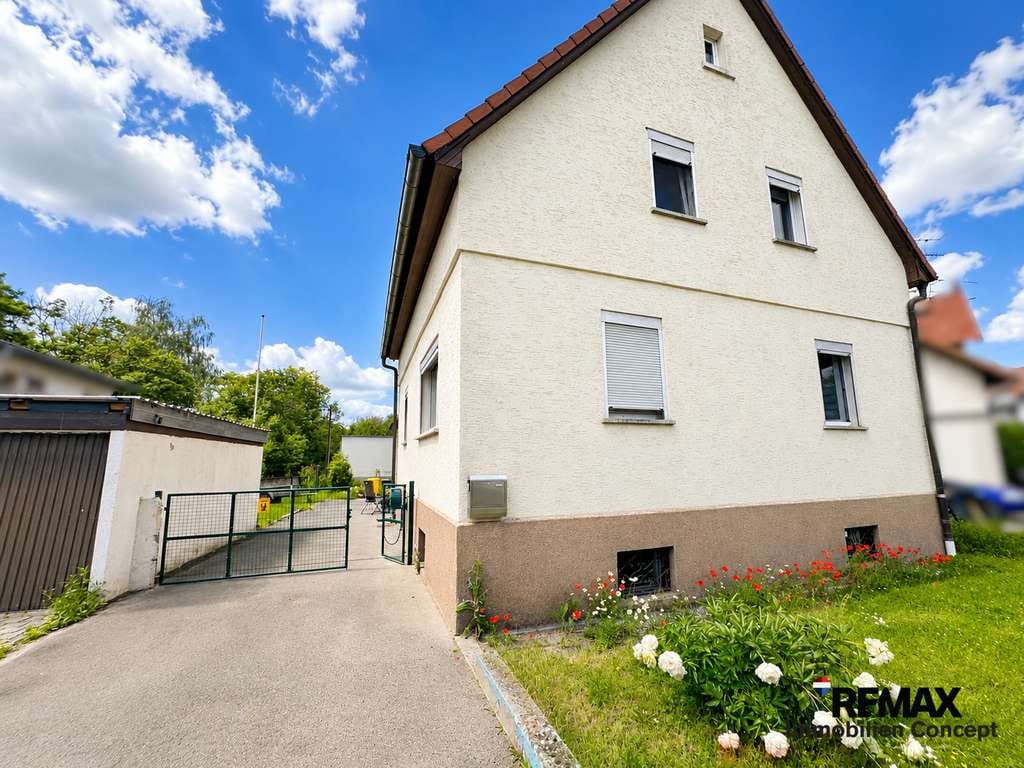 Immobilie in Meeder - Wohnhaus mit Scheune, Garage & Nebengebäude | 666 m² Grundstück | Viel Platz für Familie, Hobby & Ha - Bild 0