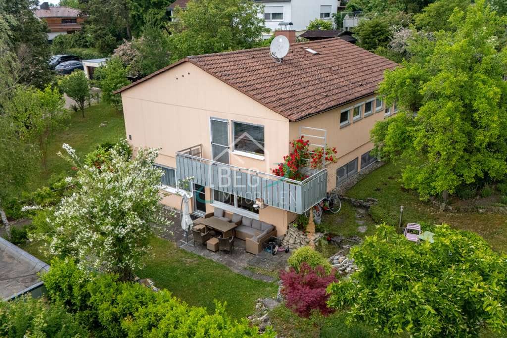 Immobilie in Crailsheim - Zwei Wohnebenen, großer Garten und vielfältige Nutzungsmöglichkeiten - Bild 0