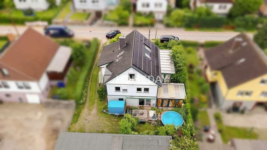 Immobilie in Kalkhorst - Energieeffizienz A+ trifft Wohnkomfort – Familienhaus mit Sauna, Pool und Photovoltaikanlage - Bild 0