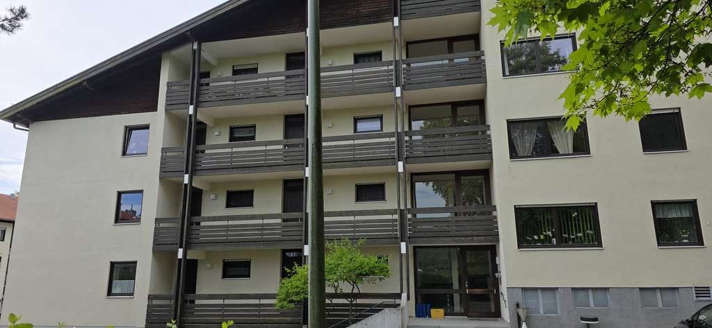 Immobilie in Wackersberg - Idyllisch gelegen! 2-Zimmer-Wohnung Bad Tölz - Bild 0