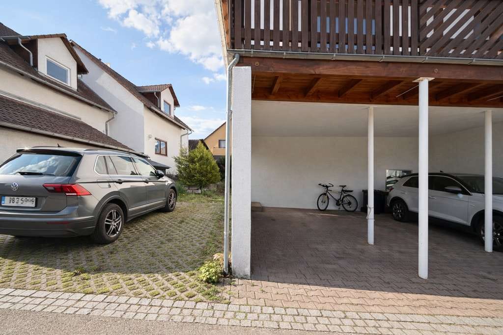 Immobilie in Kernen im Remstal - Geräumige 3-Zimmer-Wohnung mit Charme in zentraler Lage in Kernen - Bild 1