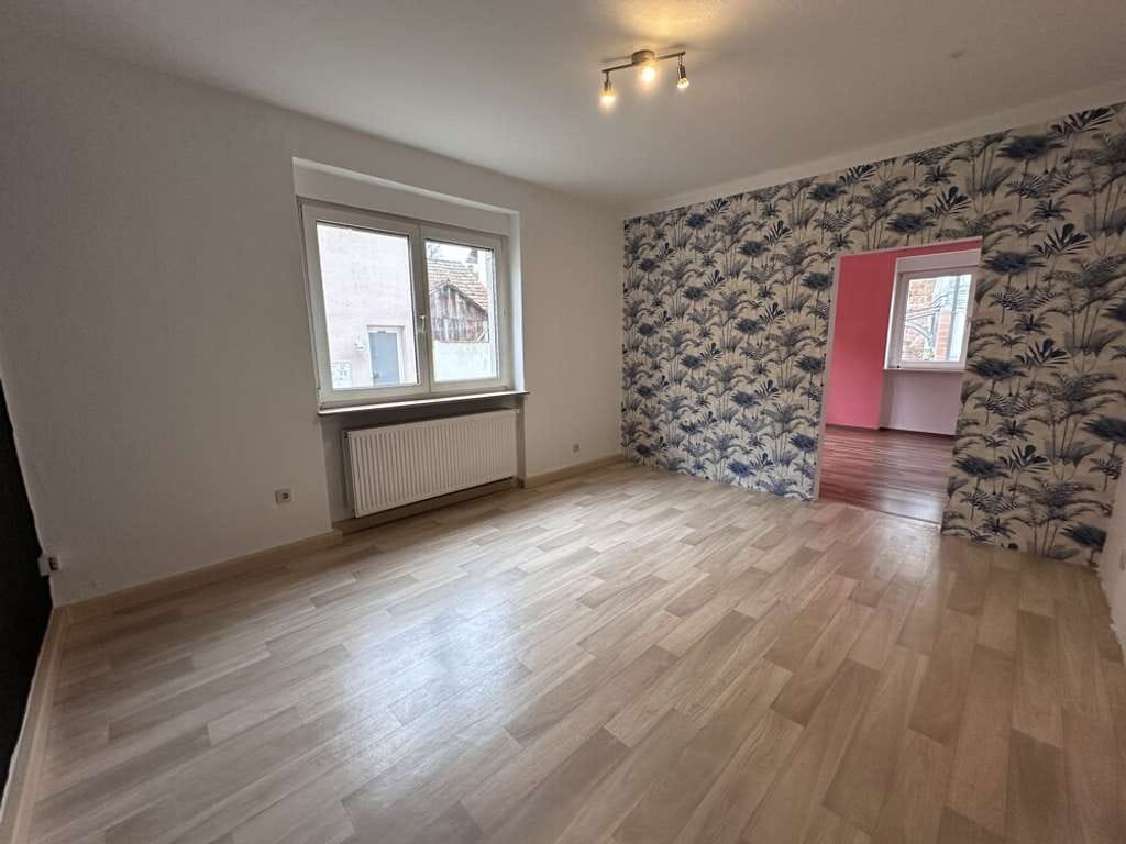 Immobilie in Obernburg am Main - Charmantes Stadthaus mit Innenhof  für 
1 oder 2 Familien - Bild 3