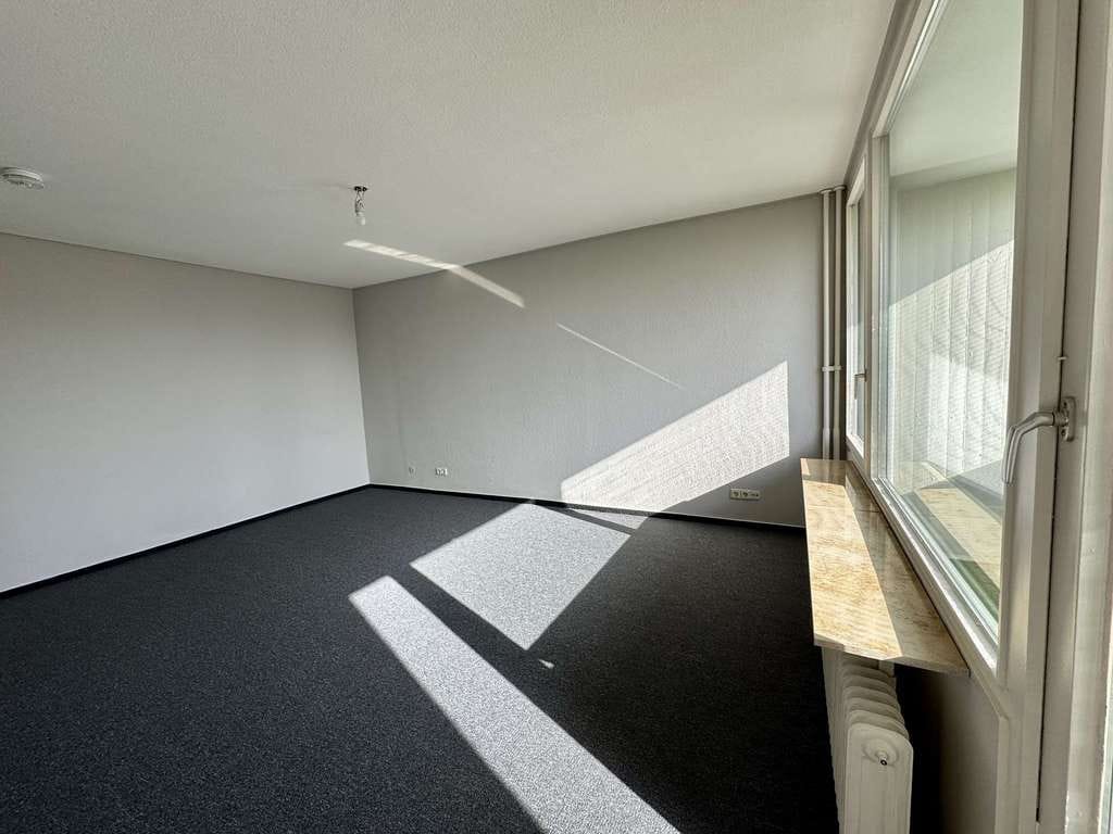 Immobilie in Hannover - Schöne Aussichten für Ihr neues Zuhause: 1-Zimmer-Wohnung mit Balkon - Bild 2