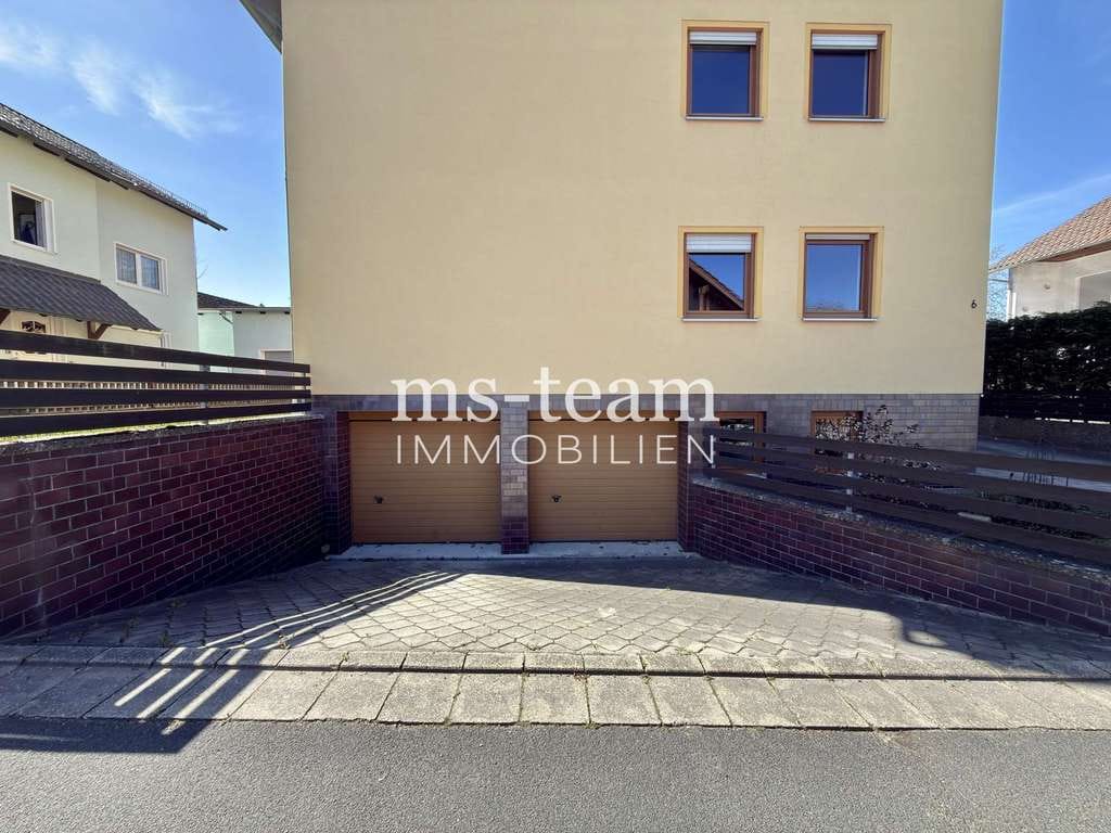 Immobilie in Schnaittenbach - Großzügiges, gut instandgehaltenes Zweifamilienhaus in ruhiger Lage - Bild 3