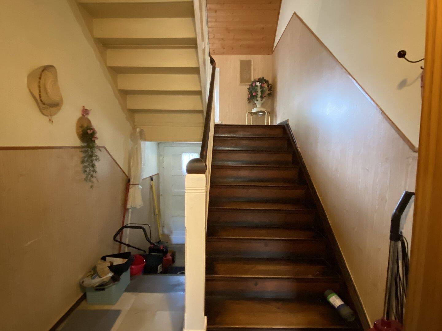 Immobilie in Dornburg-Camburg - Einfamilienhaus mit viel Ausbaupotenzial und großem Garten - Bild 2
