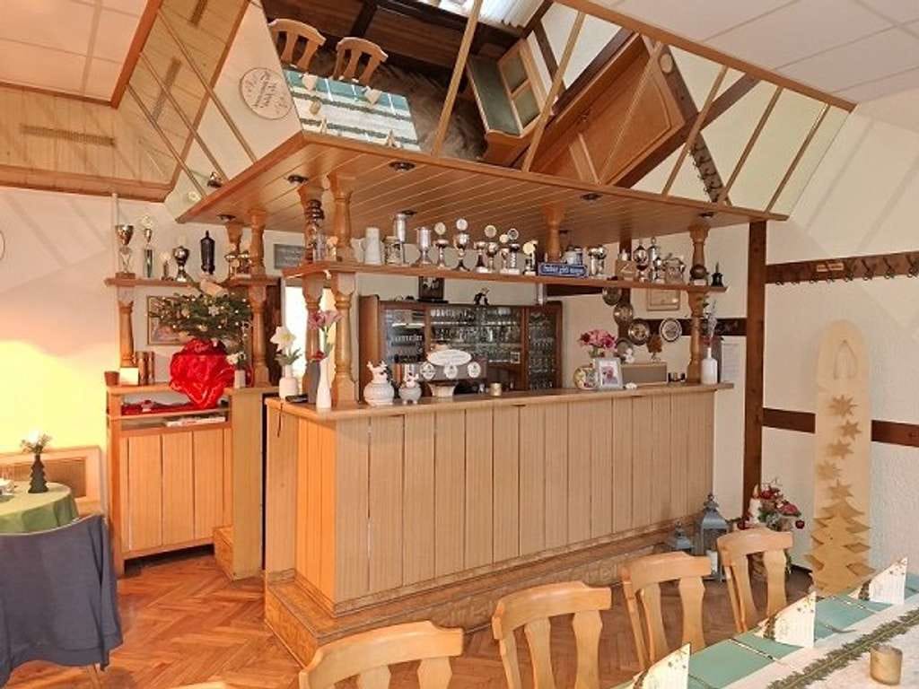 Immobilie in Angern - Renomierter Landgasthof in verkehrsgünstiger Lage mit großem Saal und Wohnung - Bild 2