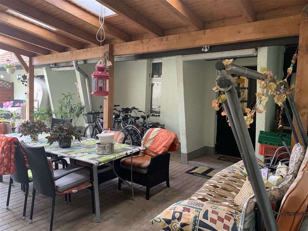 Immobilie in Rostock - Doppelhaus mit Gästezimmern - Bild 2