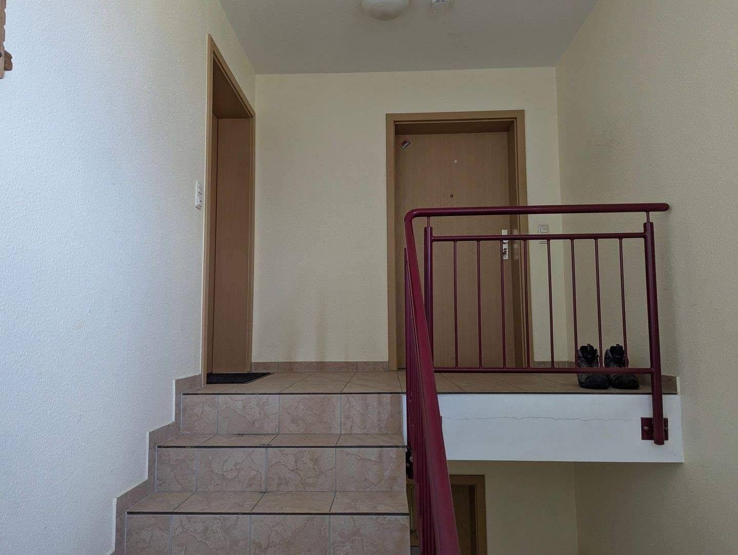 Immobilie in Stavenhagen -  2-Zimmer Dachgeschoßwohnung Wohnung mit offener Küche und Duschbad - Bild 2