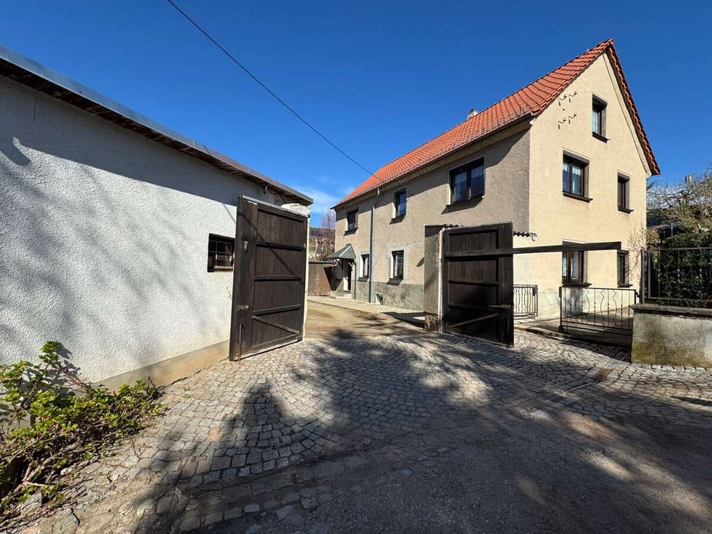 Immobilie in Fraureuth - Zwischen Tradition und Moderne - Einfamilienhaus mit Substanz, Charme und Zukunftsperspektive - Bild 0