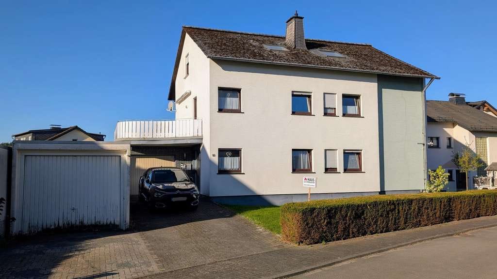 Immobilie in Meschede - Vielseitiges Mehrgenerationenhaus im schönen Wennetal - Bild 1