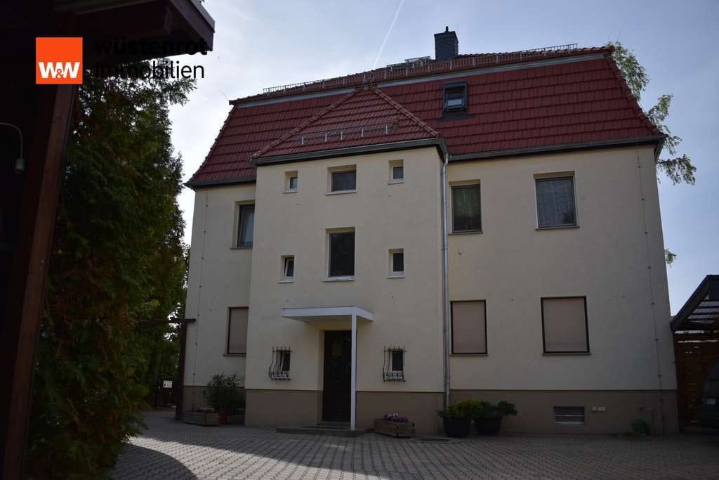 Immobilie in Gröditz - freistehendes Wohn-und Geschäftshaus mit Anbau zum Verkauf - Bild 0