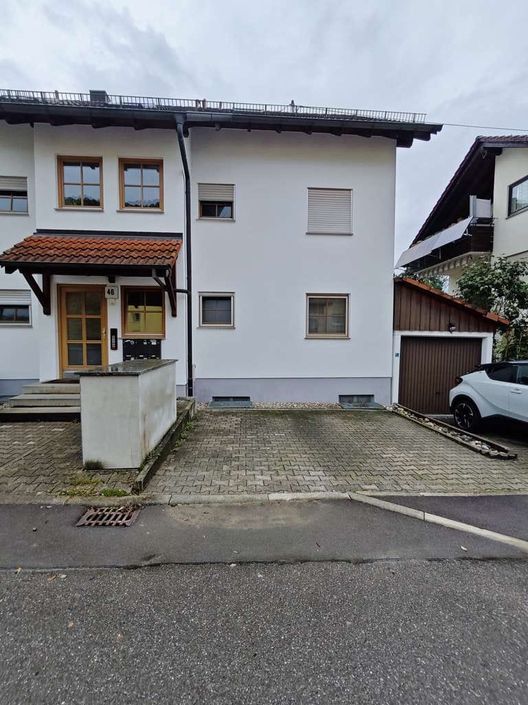 Immobilie in Kuchen - Vermietete 2,5-Zi.-ETW in Kuchen: Balkon + Garten (Sondereigentum) - Bild 2