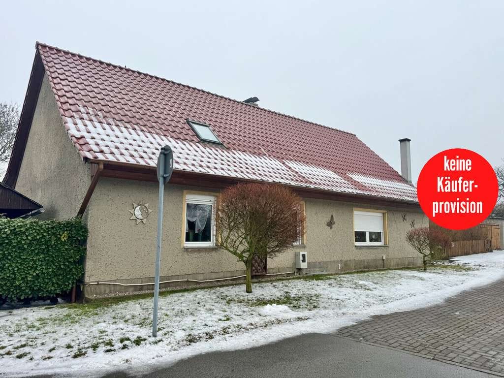 Immobilie in Woldegk - HORN IMMOBILIEN ++ freistehendes Einfamilienhaus in Pasenow bei Woldegk - Bild 0