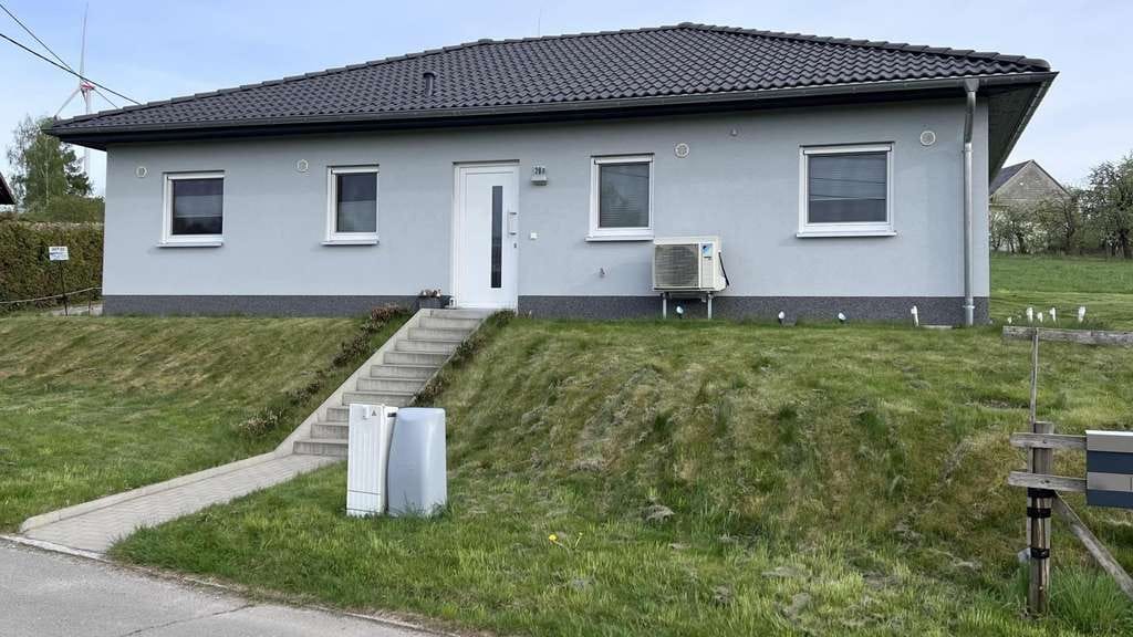 Immobilie in St. Egidien - Landleben auf einer Ebene! - Bild 0
