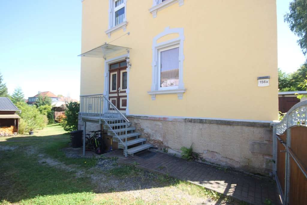 Immobilie in Oppurg - Charmantes Mehrfamilienhaus mit großzügigem Grundstück in Pößneck - Bild 0