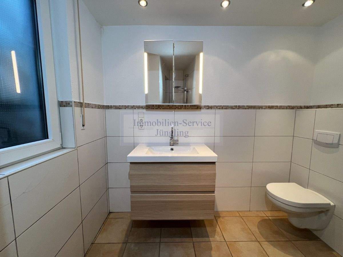 Immobilie in Hönningen - Zweifamilienhaus in Hönningen zu verkaufen. - Bild 3