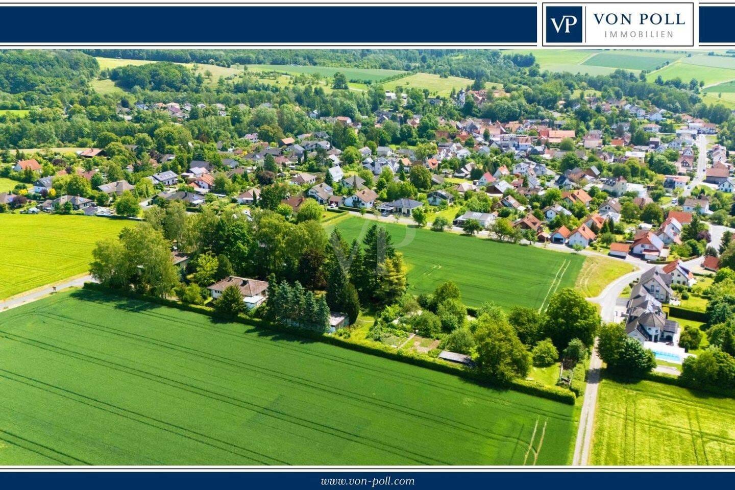 Immobilie in Bad Rodach - Einzigartiges, parkähnliches Anwesen mit Villa, Poolhaus und Einfamilienhaus - Bild 0