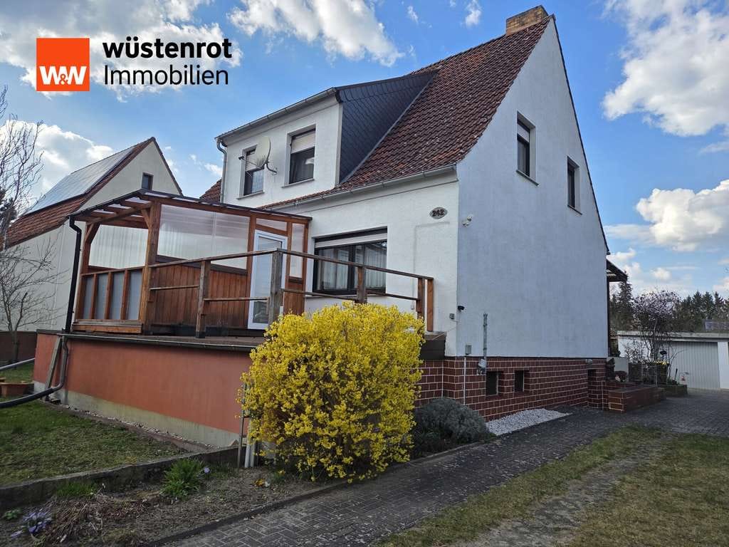 Immobilie in Mücka - Mikow - Attraktives Wohnhaus mit gepflegtem Garten in Mücka - Bild 0