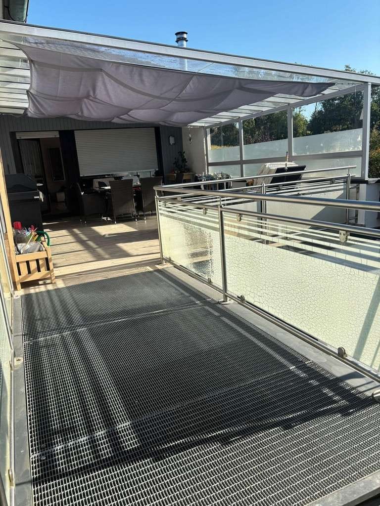 Immobilie in Windorf - Platz für die ganze Familie - freistehendes Einfamilienhaus mit Terrasse & großem Garten - Bild 3