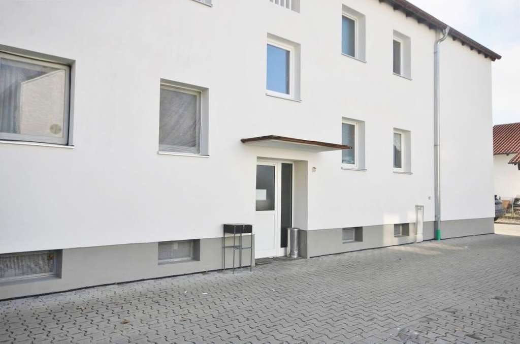 Immobilie in Pocking - Stilvolle Kapitalanlage mit Charme – vermietete 2-Zimmer-Wohnung mit kleinem Gartenanteil und Stellp - Bild 3