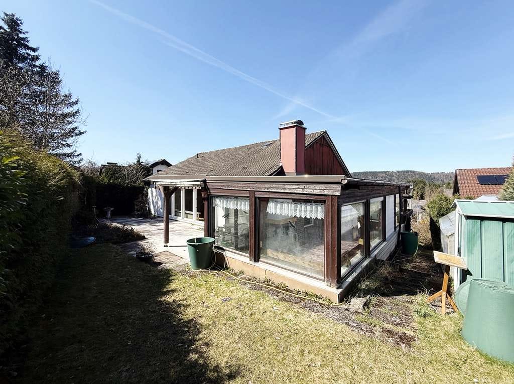 Immobilie in Tuttlingen - F&D | Freistehendes Einfamilienhaus mit Garage und Wintergarten in ruhiger Wohnlage  von Nendingen - Bild 4