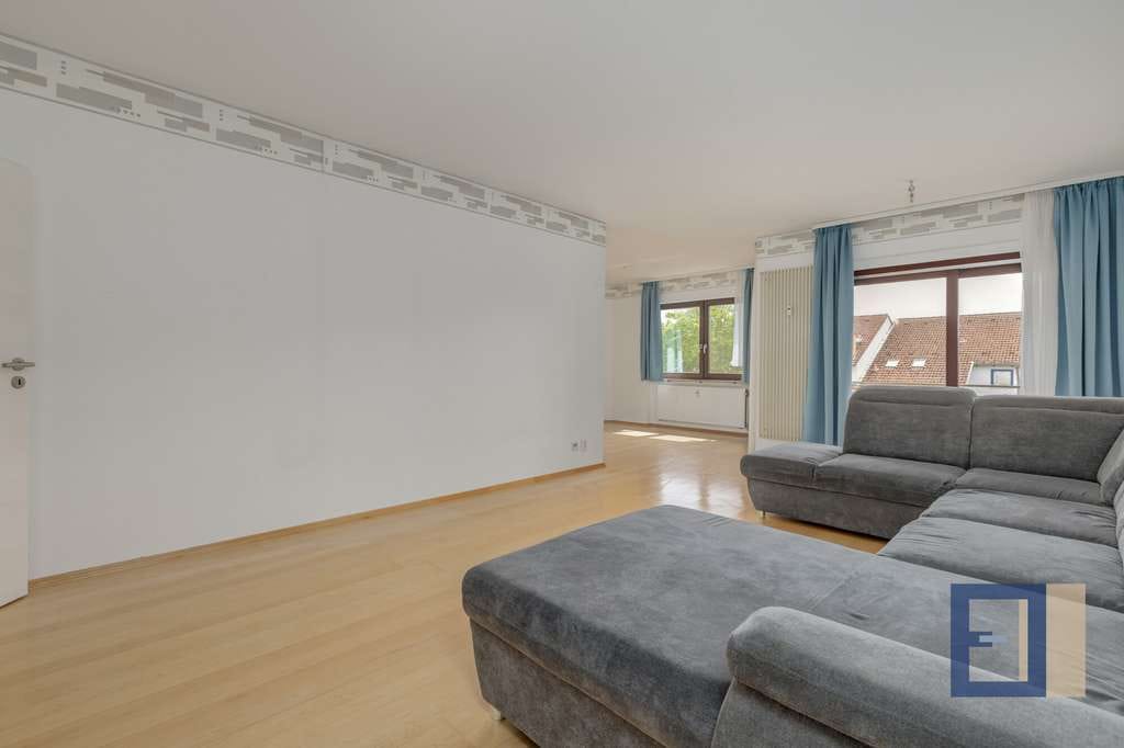 Immobilie in Bischofsheim - Viel Platz für Familien: 120 m² Maisonette - 4-Zi, 2 Bäder, Balkon, Gartennutzung & ideal angebunden - Bild 1