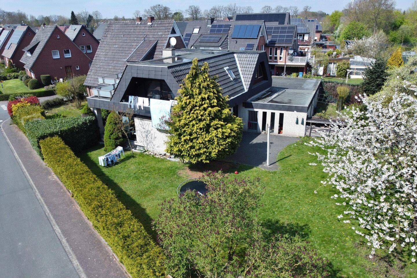 Immobilie in Recke - Mehrgenerationen-Ensemble mit großem Grundstück in Recke-Steinbeck - Bild 2