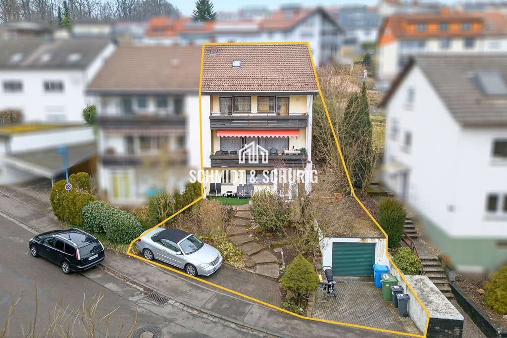 Immobilie in Waldbronn - Großzügige Doppelhaushälfte mit viel Potenzial in Waldbronn - Bild 0