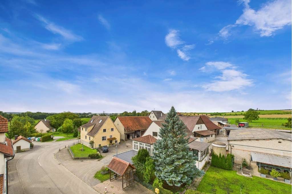 Immobilie in Ilsfeld - Einzigartige Wohnung mit Penthouse Charakter in Ilsfeld. - Bild 3