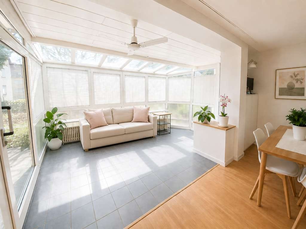 Immobilie in Filderstadt - Gepflegte, renovierte 1,5 - 2-Zimmerwohnung mit Wintergarten und 
gem. Gartenbereich in Südlage - Bild 4