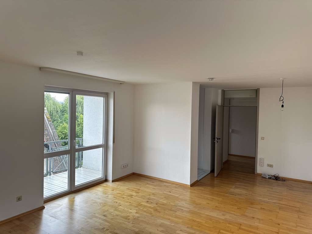 Immobilie in Lauffen am Neckar - Lauffen a.N.: Helle 2-Zi.-Südwohnung mit Balkon & Aufzug – provisionsfrei - Bild 3