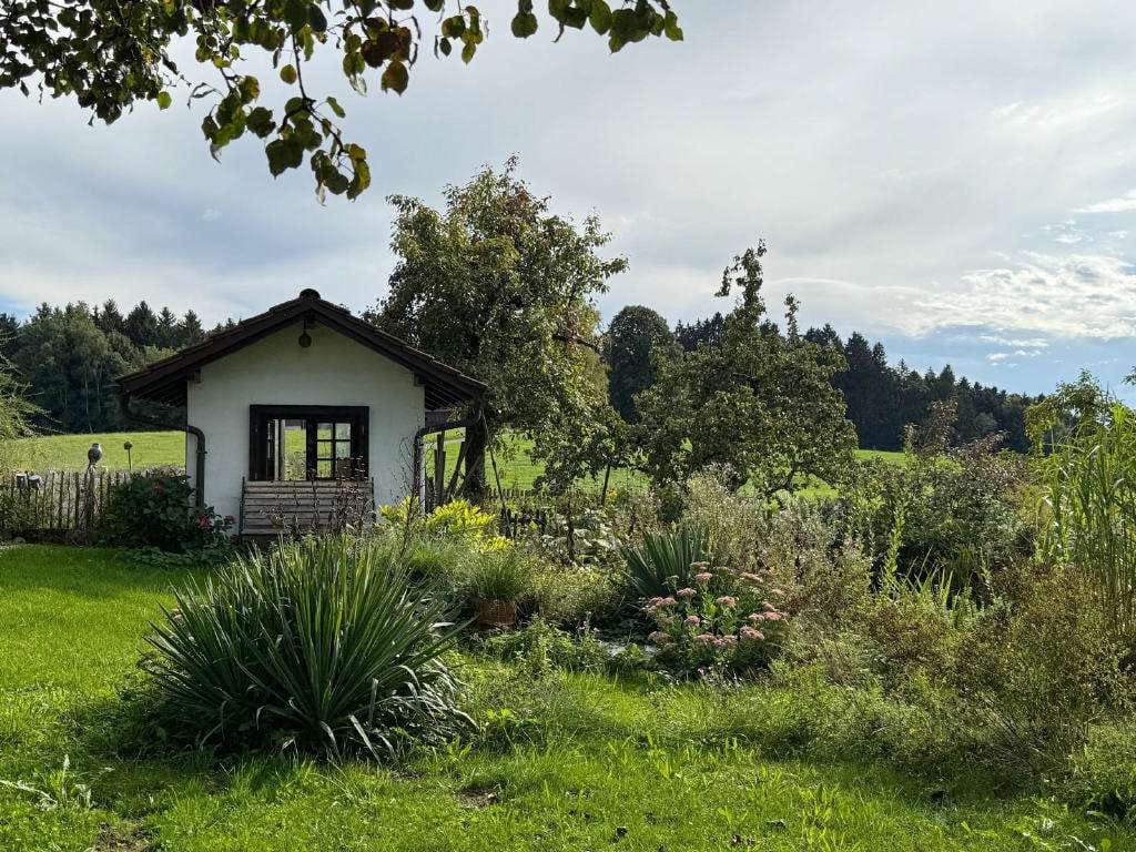 Immobilie in Sigmarszell - Wunderschönes Landhaus in absolut ruhiger Lage mit Bergsicht - Bild 2