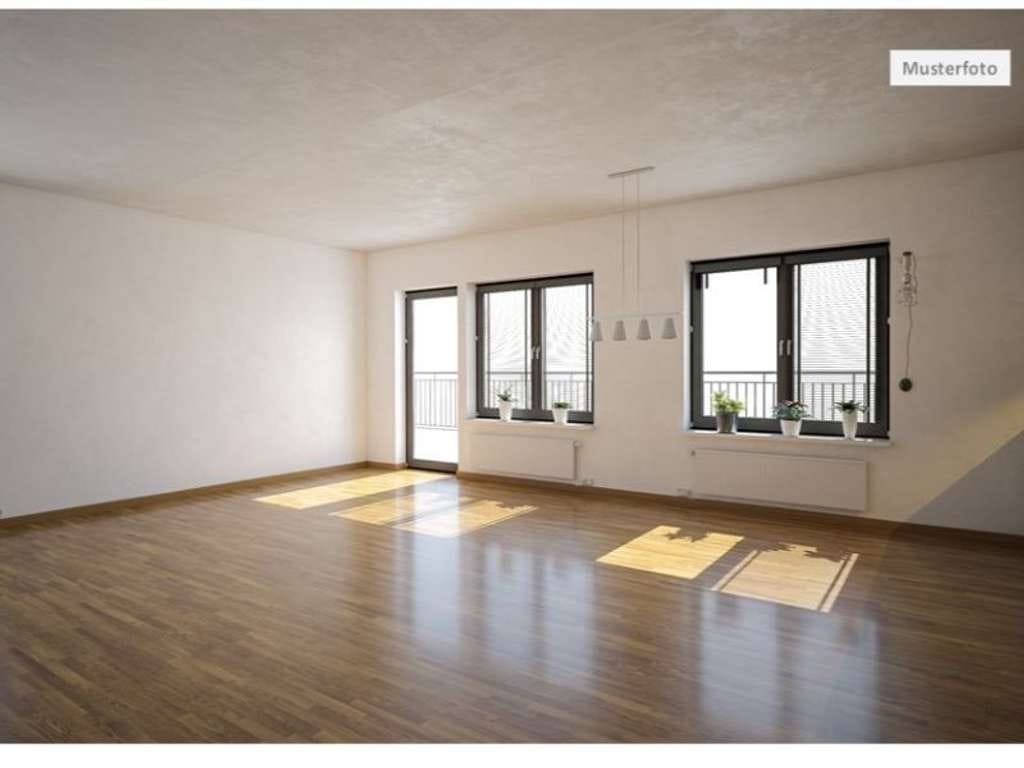 Immobilie in Bad Schwartau - Provi frei 3 Zimmer - Wohnung mit Balkon - Bild 0