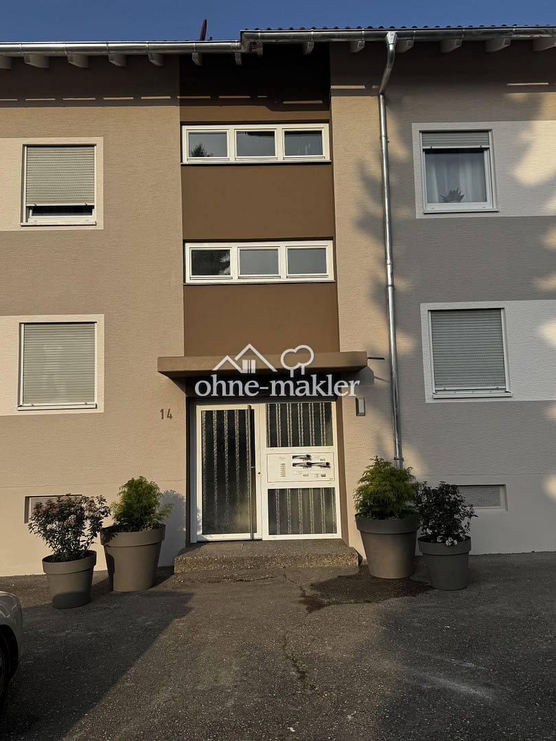 Immobilie in Kippenheim - 7-Familienhaus in guter Lage von Kippenheim – komplett renoviert - sichere Kapitalanlage - Bild 1