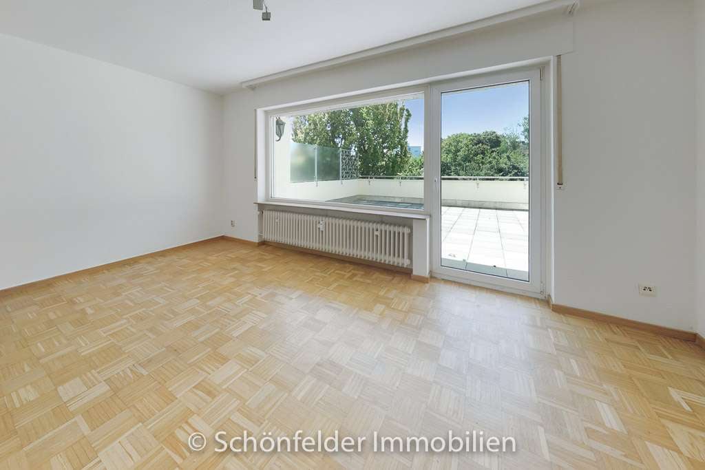 Immobilie in Oberursel - Helle Single-Wohnung mit traumhaft großer Balkon-Terrasse - Bild 1