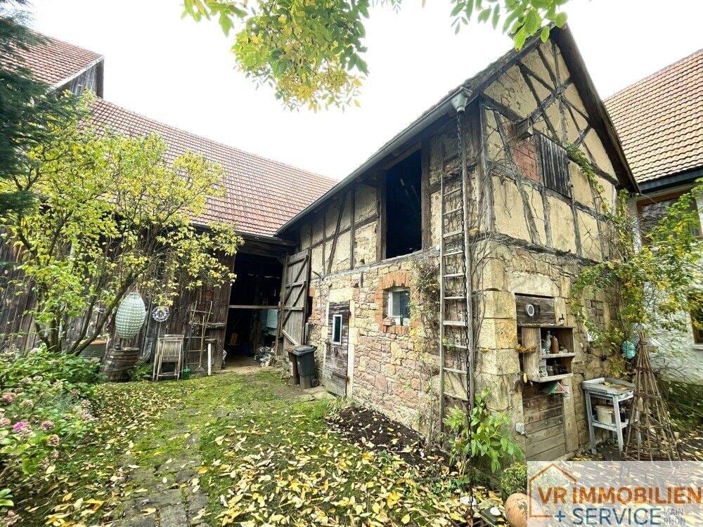Immobilie in Oberelsbach - Vergangenheit bewahren und Zukunft genießen! Wohnhaus mit Scheune und Garten in 97656 Unterelsbach! - Bild 2