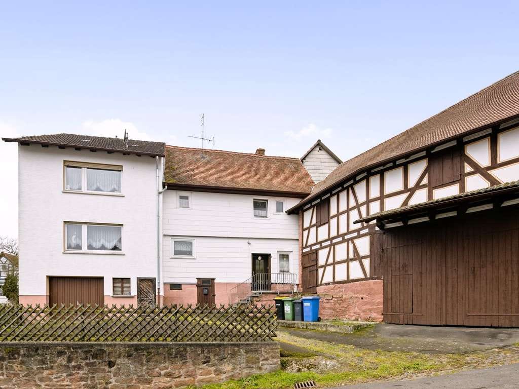 Immobilie in Kirchhain - Charmantes Einfamilienhaus in Kirchhain - Bild 0