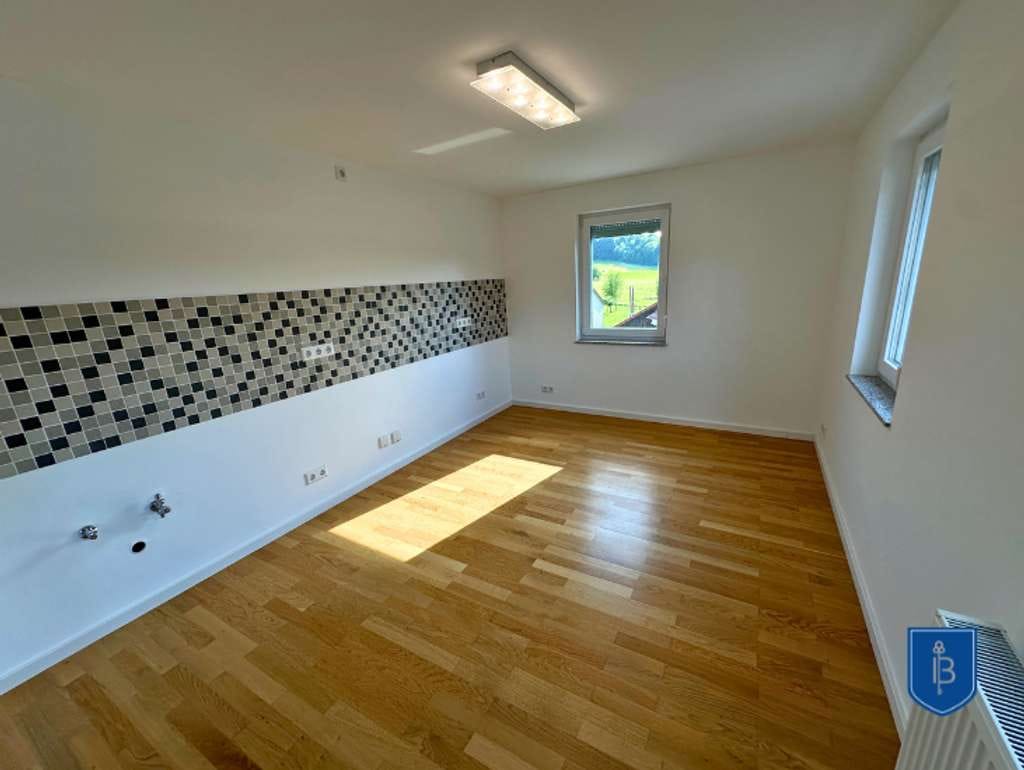 Immobilie in Münsingen - Komplett saniert, effizient, vielseitig- Ihr Mehrfamilienhaus auf der Schwäbischen Alb - Bild 3
