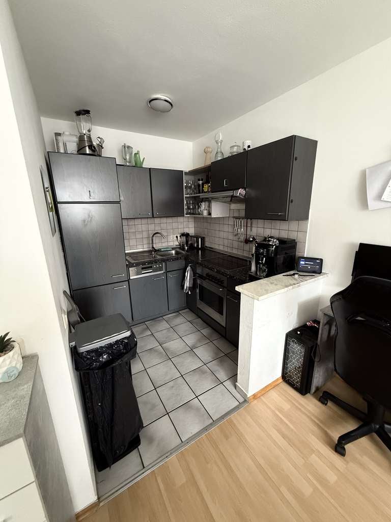 Immobilie in Pfaffenhofen an der Ilm - *Attraktive 3-Zimmer-DG-Whg. mit TG-Stellplatz in zentraler Lage* - Bild 2