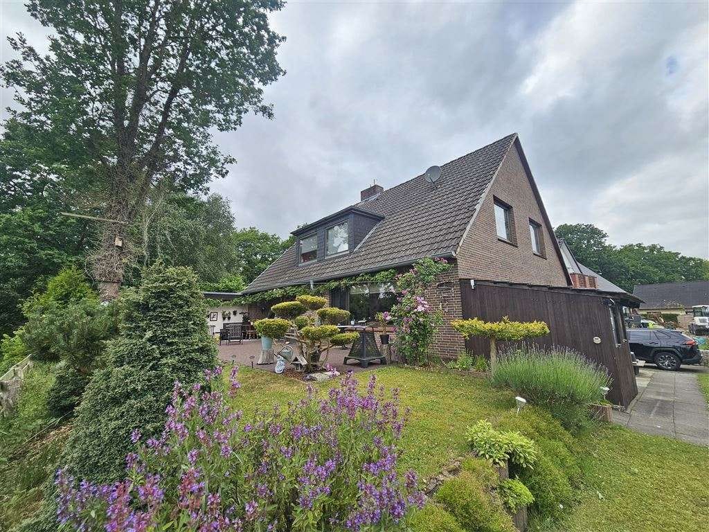 Immobilie in Oersdorf - Viel Raum, starke Lage, flexible Nutzung – Mehrgenerationen- & Mehrfamilienhaus am Naturschutzgebiet - Bild 0