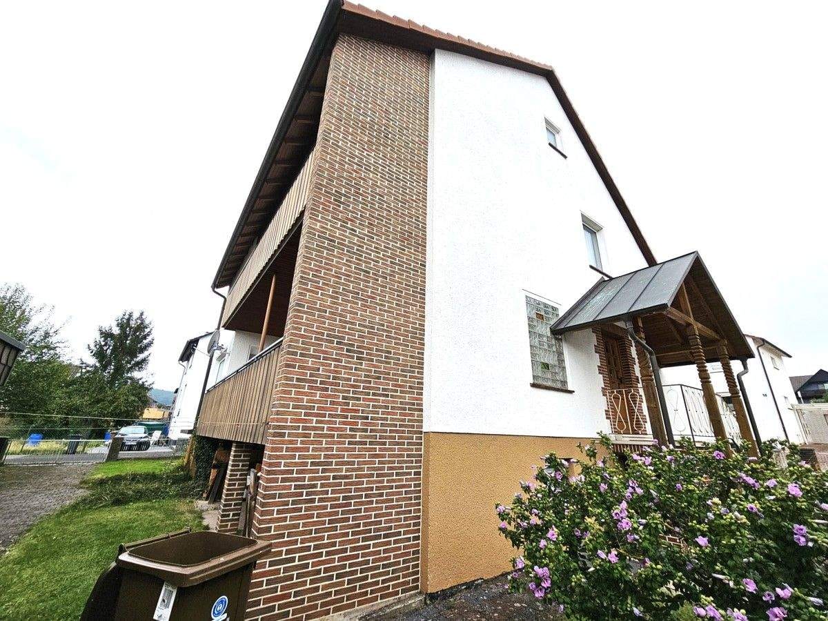 Immobilie in Ahnatal - Gepflegtes Zweifamilienhaus in Ahnatal-Weimar - Bild 3
