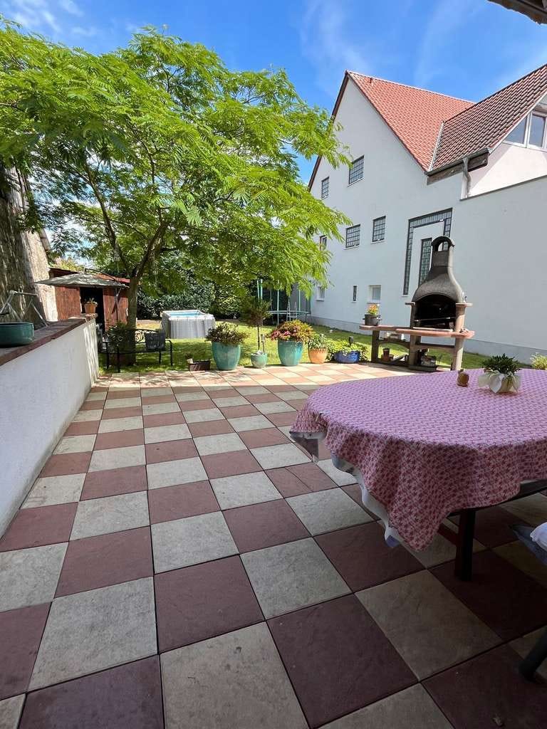 Immobilie in Offenbach an der Queich - Bezauberndes Einfamilienhaus mit großem Grundstück - Bild 2