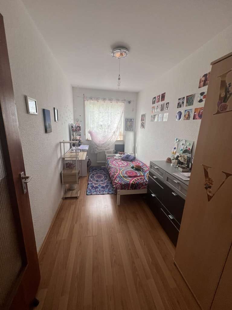 Immobilie in Staufen im Breisgau - Perfekt geschnittene 4-Zimmer-Wohnung  in gepflegtem Mehrfamilienhaus! - Bild 2