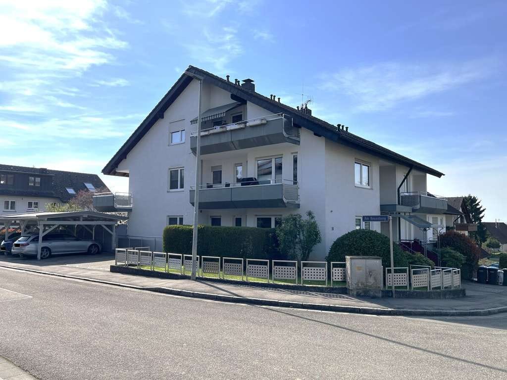 Immobilie in Ehrenkirchen - Zwei Eigentumswohnungen im Paket – gemeinsam und getrennt nutzbar - Bild 1