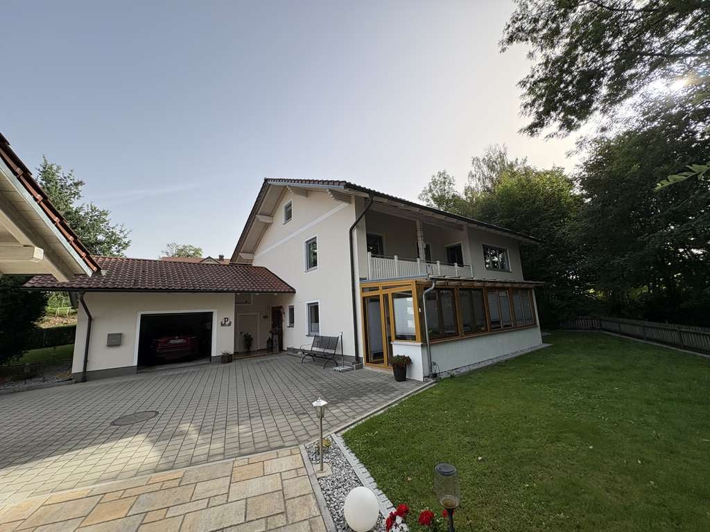 Immobilie in Neufraunhofen - Eine attraktive Kombination aus idyllischem Landleben und hoher Lebensqualität - Bild 0