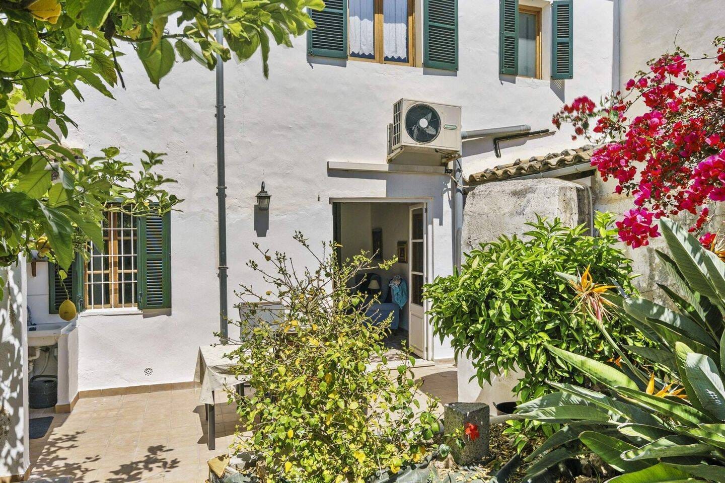 Immobilie in Probstzella - Charmantes Stadthaus im Herzen von Consell - Bild 1