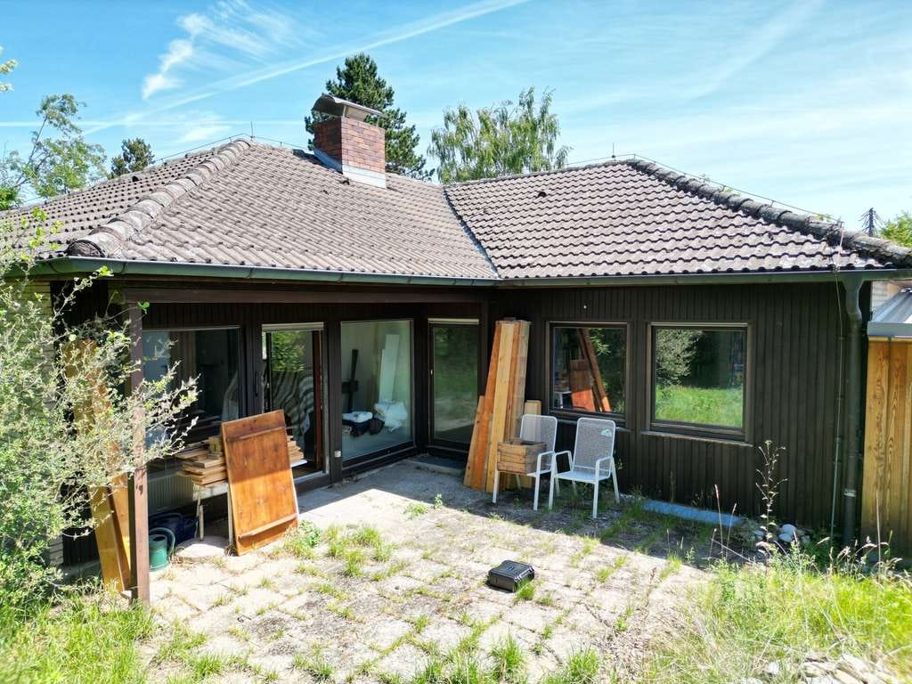 Immobilie in Fronreute - Idyllischer Bungalow in Ortsrandlage mit sehr großem Grundstück und Ausbaupotenzial - Bild 4