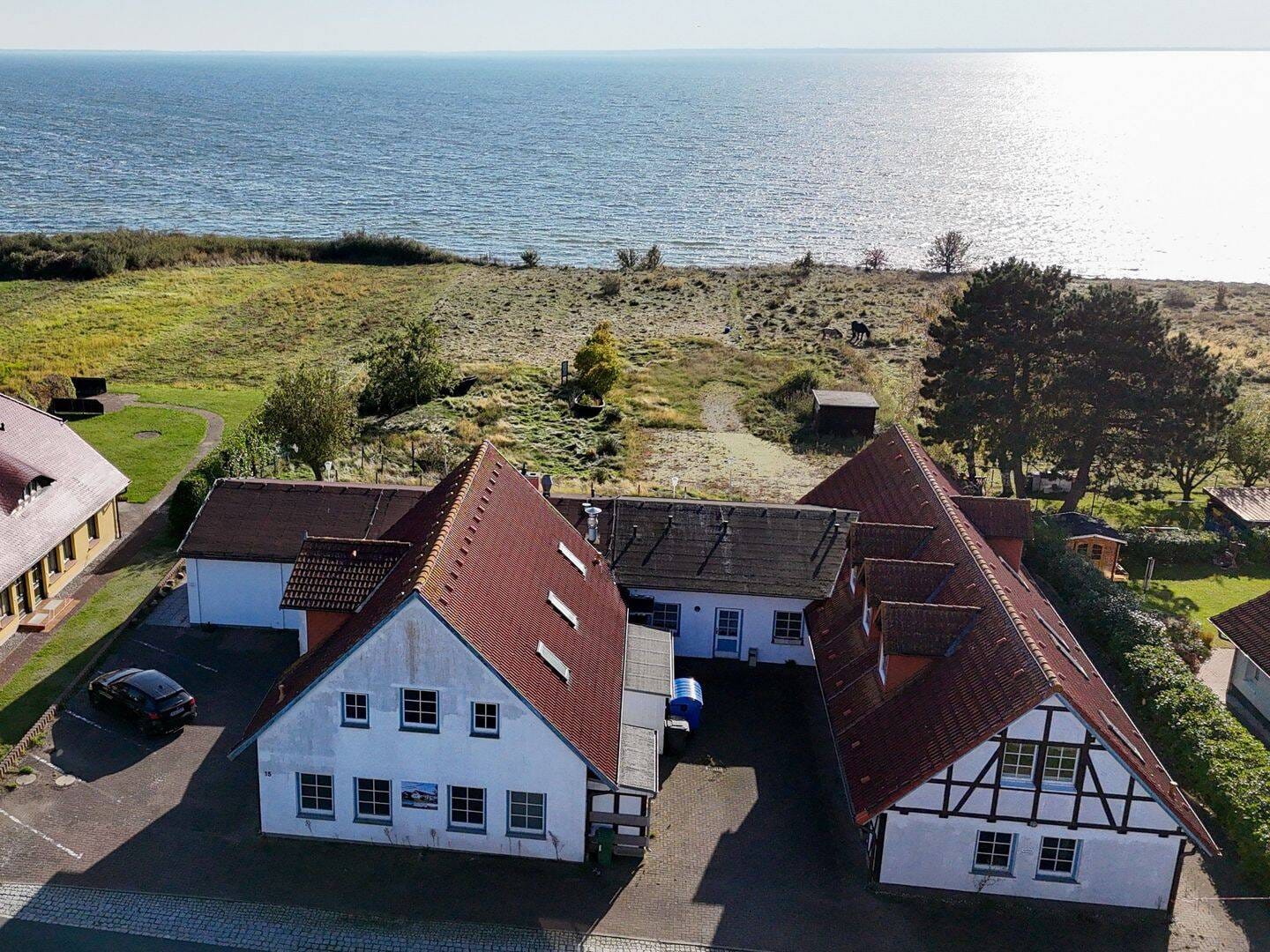 Immobilie in Göhren - Historisches Lotsenhaus mit Beherbergung und Gastronomie in direkter Wasserlage - Bild 3