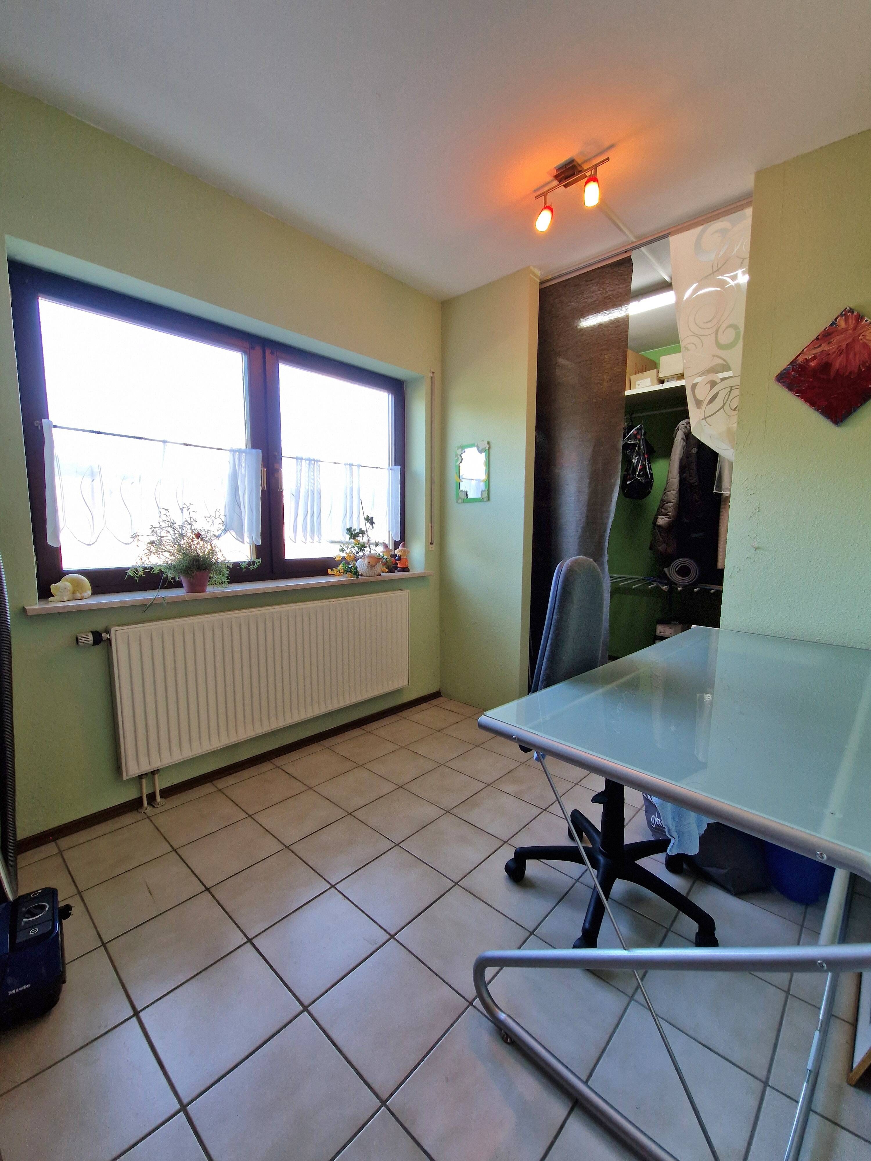 Immobilie in Neumagen-Dhron - Zweifamilienhaus mit Gewerbefläche und Ferienwohnungen - Bild 3